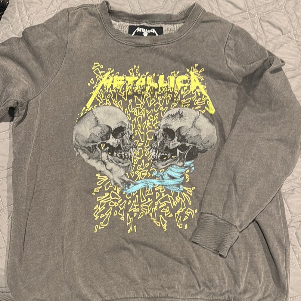 Torrid Metallica sweatshirt!